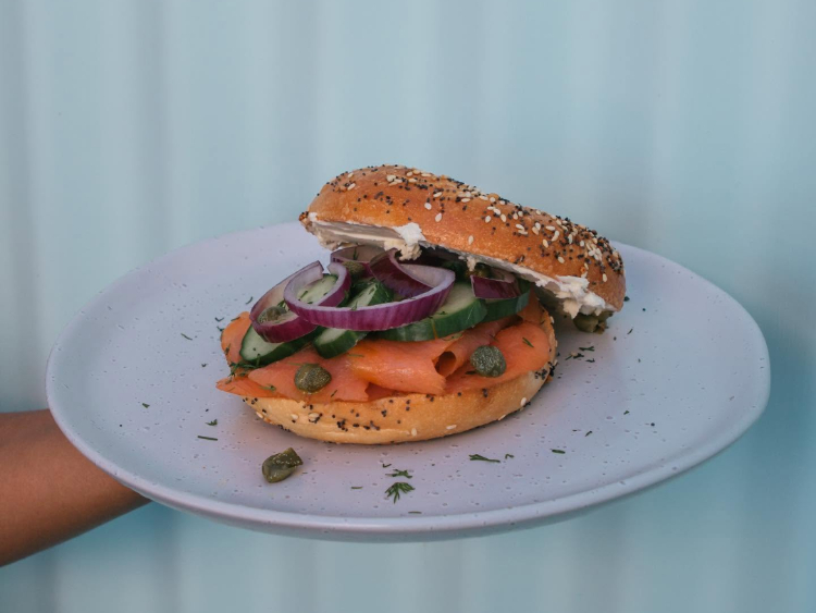Little Seaview Cafe slider image