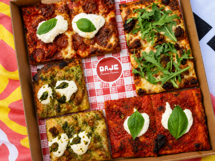 Daje Pizzeria Romana slider image
