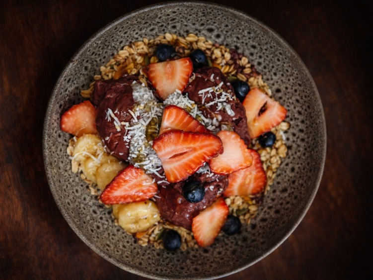 Friends & Flowers Cafe slider image