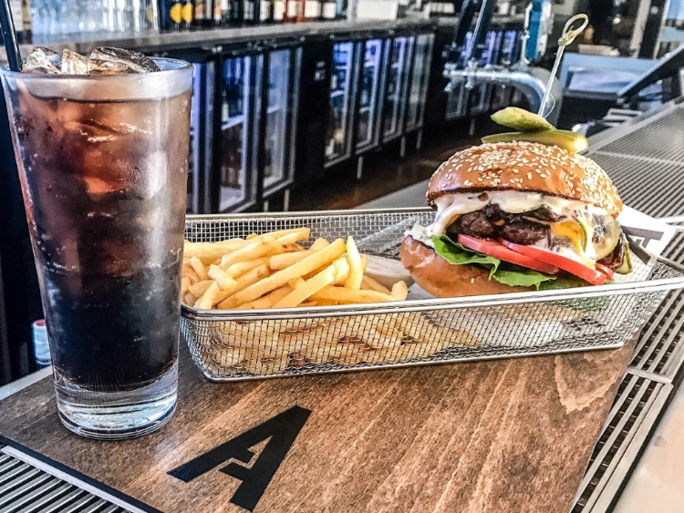 Avenue on Sussex slider image