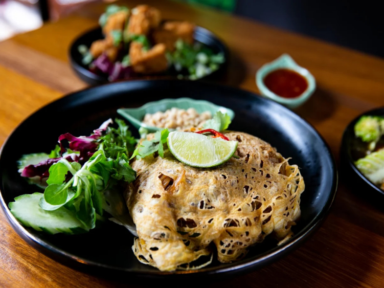 Tuk Tuk - Thai Kitchen & Bar slider image