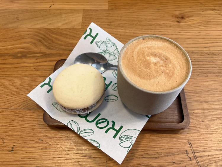 Kom Coffee Roasters slider image