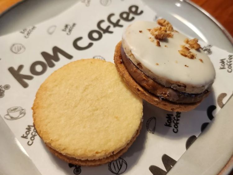 Kom Coffee Roasters slider image