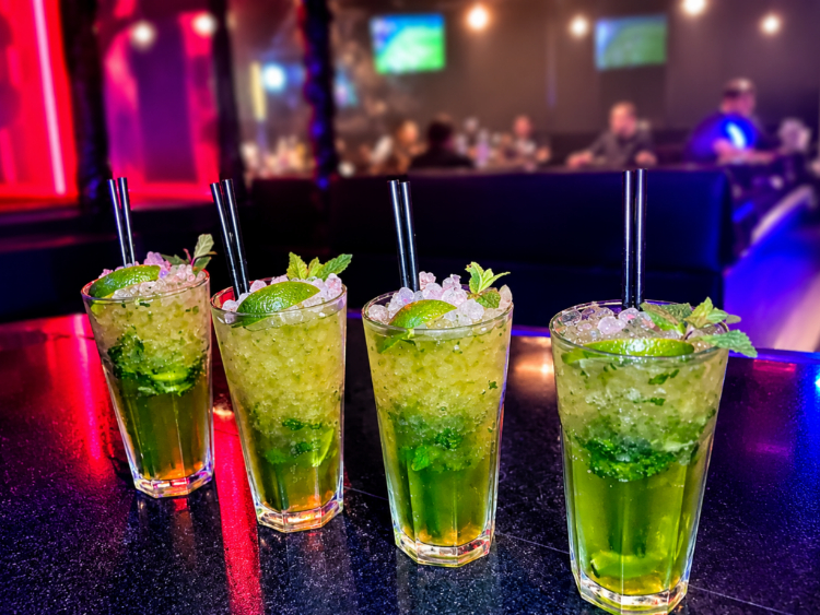 Habibiz Lounge Bar slider image