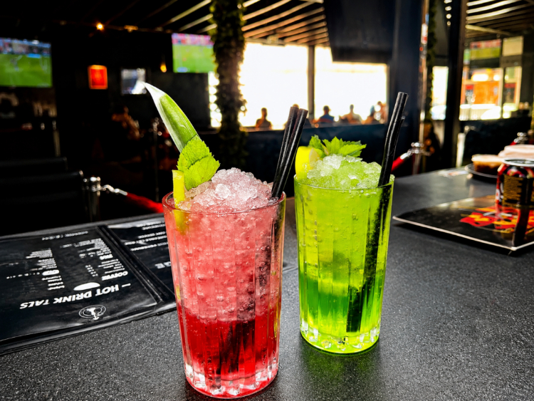 Habibiz Lounge Bar slider image
