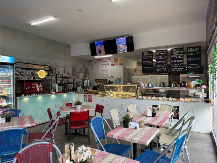 Q Tea Kitchen slider image