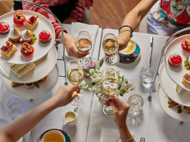 High Tea On Level 36 slider image