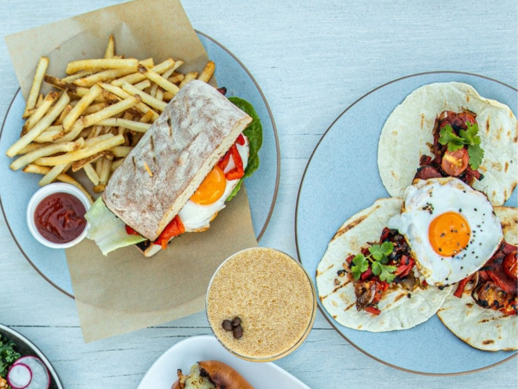 Mary Mae's Bar & Kitchen slider image