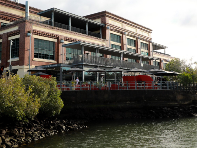 Mary Mae's Bar & Kitchen slider image