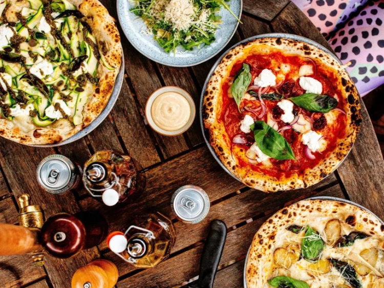 Back Garden Pizzeria slider image