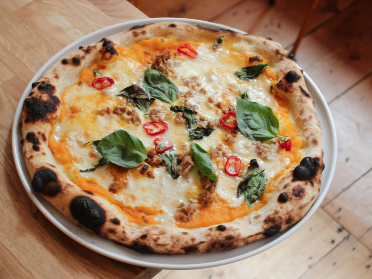 Back Garden Pizzeria slider image