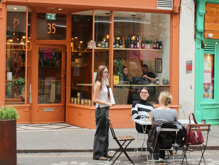 Back Garden Pizzeria slider image