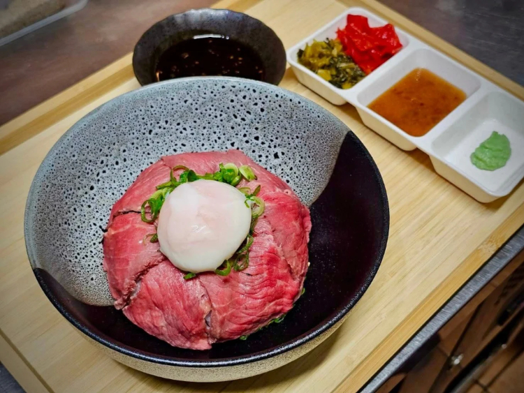 Shori Donburi slider image