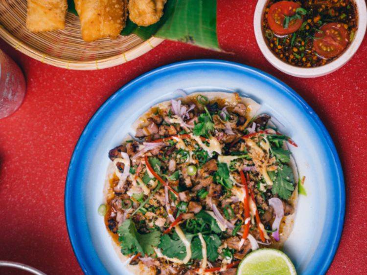 Red Spoon Thai slider image