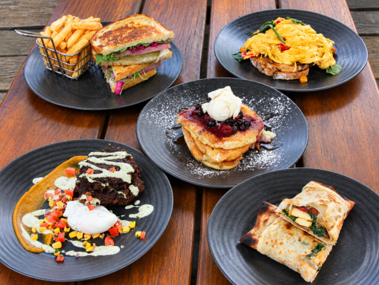 Willis Cafe slider image