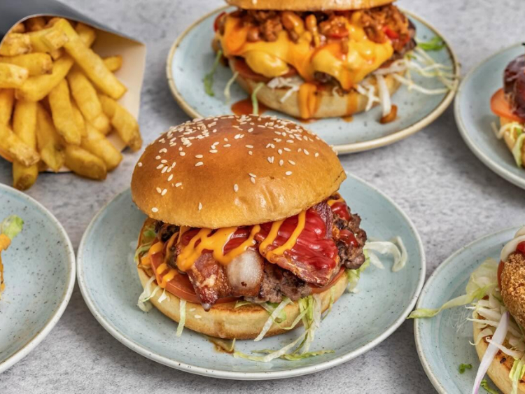 Cluck 'n' Chuck - Waterloo slider image