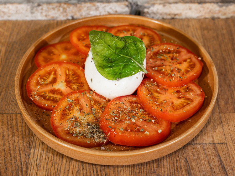 DeGusto - Italian Restaurant & Pizzeria slider image
