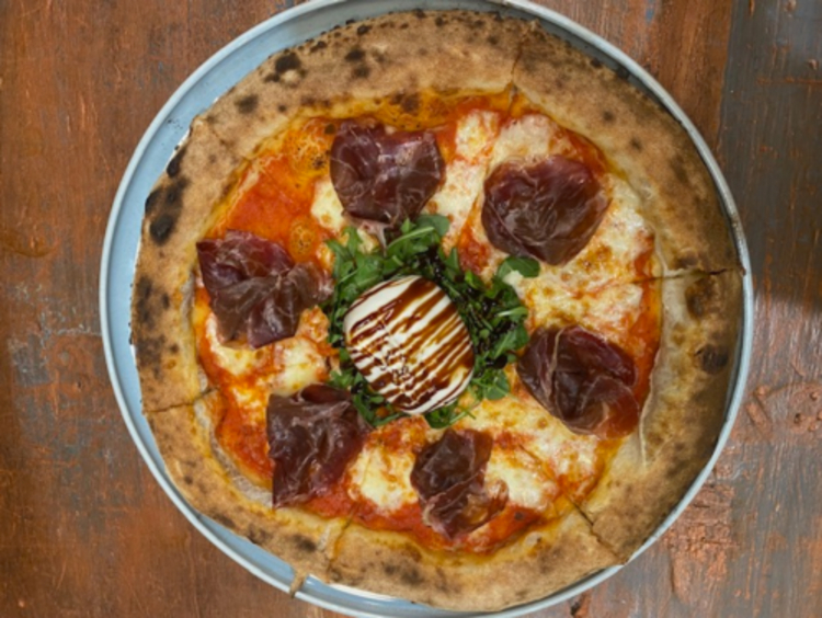 Autentici - Pizza e Gelato slider image