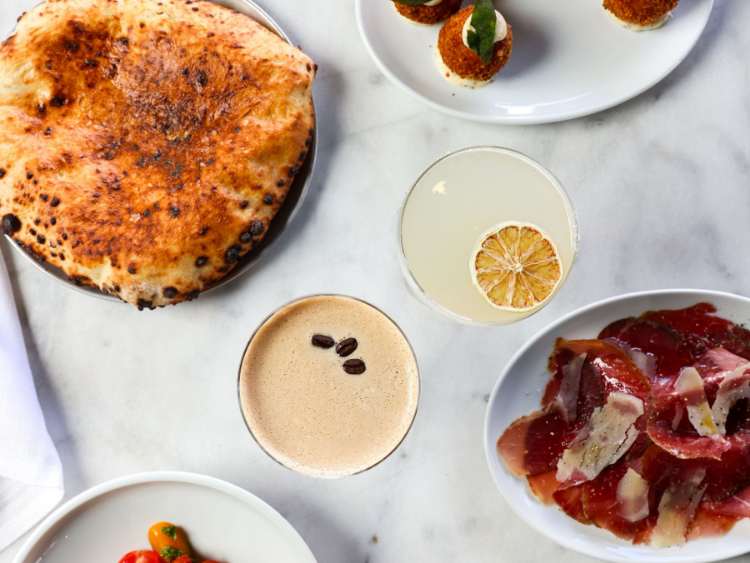 Italo House slider image