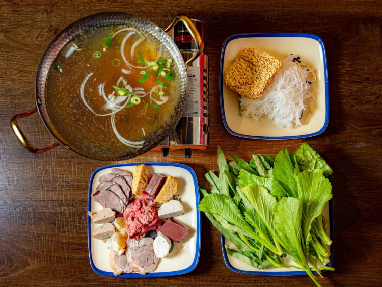 Saigon Square slider image