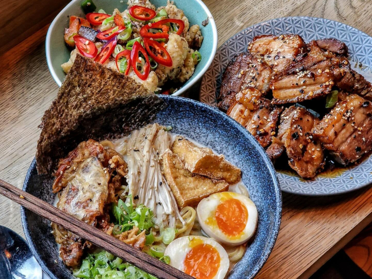 Suki Suki Street Food & Bar slider image