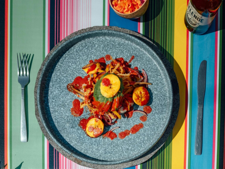 Maracas Latin American Cantina slider image