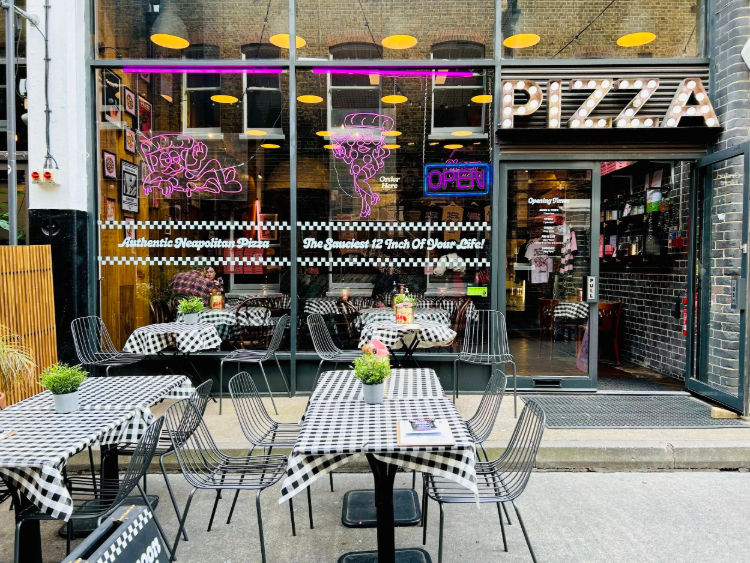 Sleazy Pizza slider image