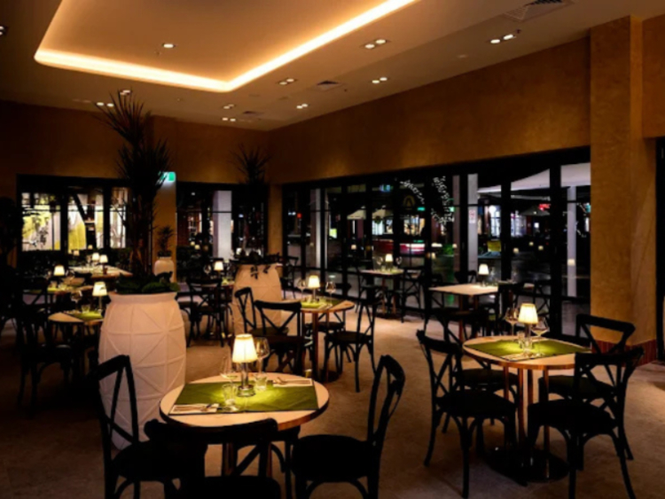 Veranda Indian Kitchen & Bar - Rouse Hill slider image