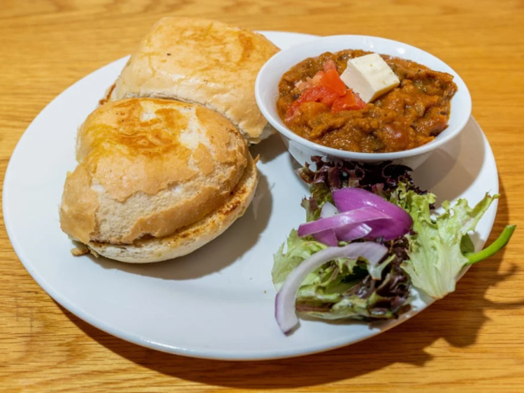 Desi Adda Indian Restaurant - Surfers Paradise  slider image