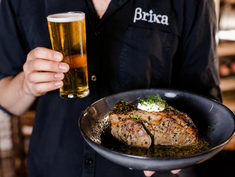 Brika slider image