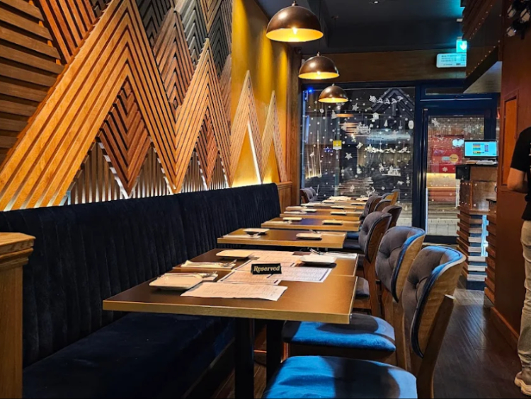 Mum Likes Thai Food - Leytonstone slider image