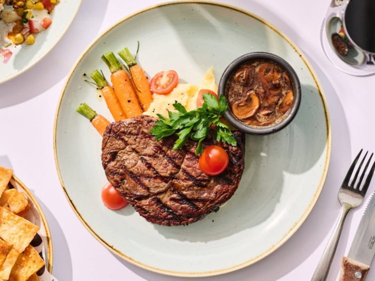 No.10 Restaurant + Bar Belconnen slider image