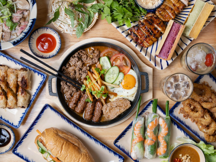 Alo Viet Food slider image