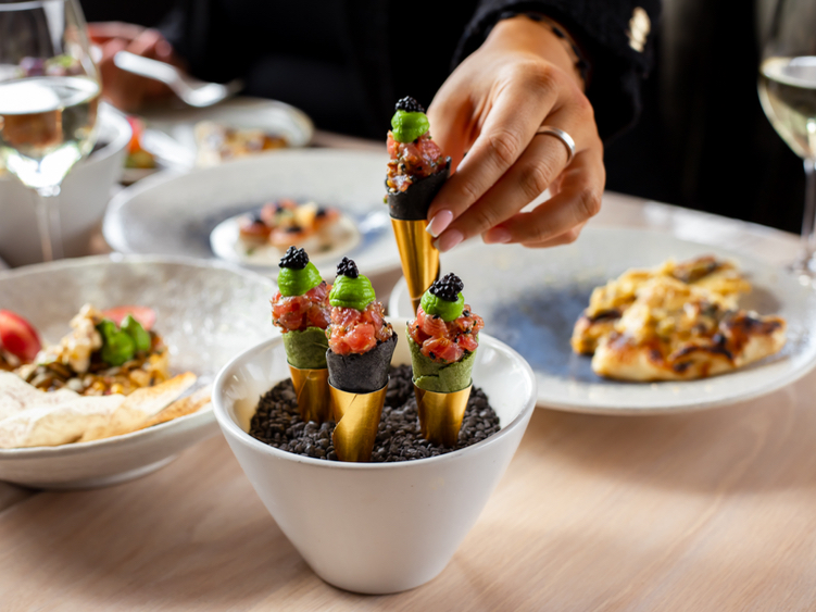 Henrys Neutral Bay slider image