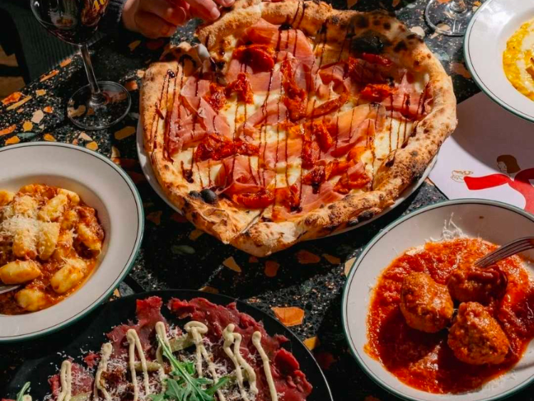 400 Gradi - Mornington slider image