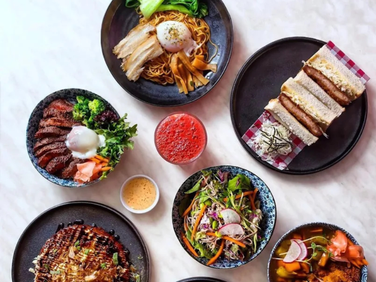 Chuchu Cafe slider image