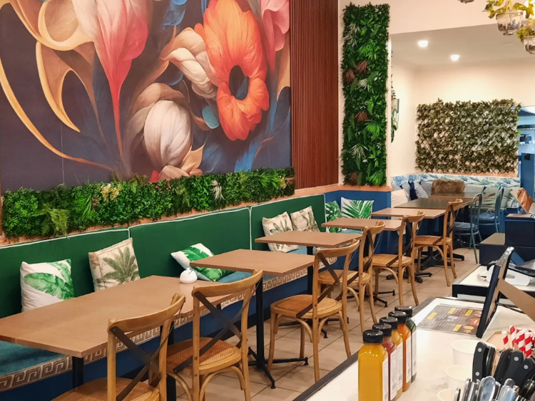 Green Dine - Cafe & Grill slider image