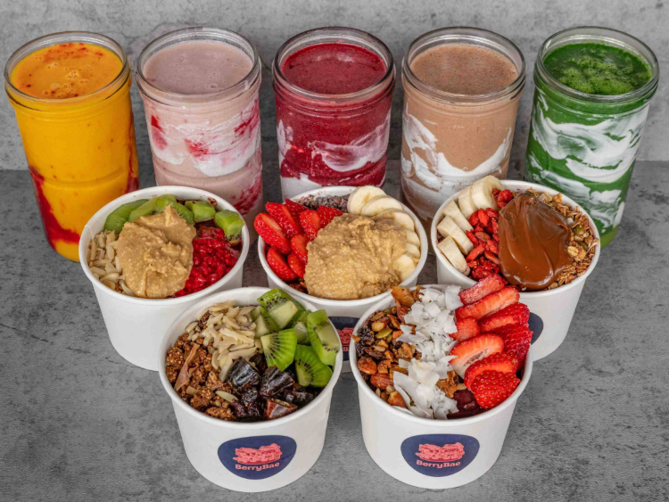 Berry Bae Bowls slider image