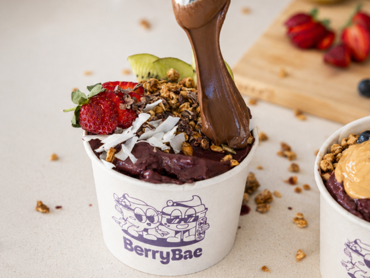 Berry Bae Bowls slider image