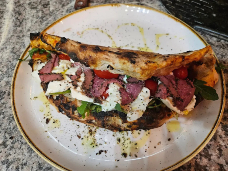 O'Furn Pizzeria slider image