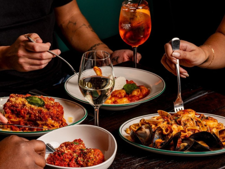 400 Gradi - Eastland slider image