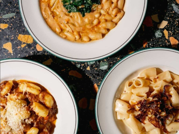 400 Gradi - Eastland slider image