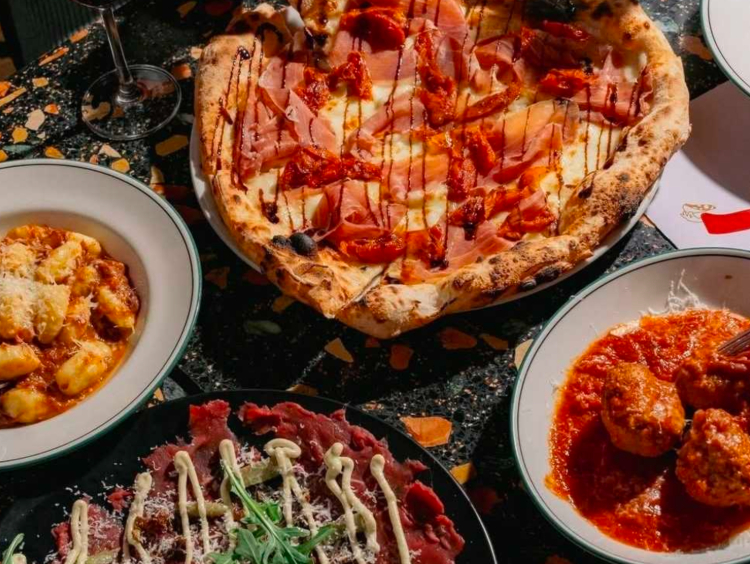 400 Gradi - Eastland slider image