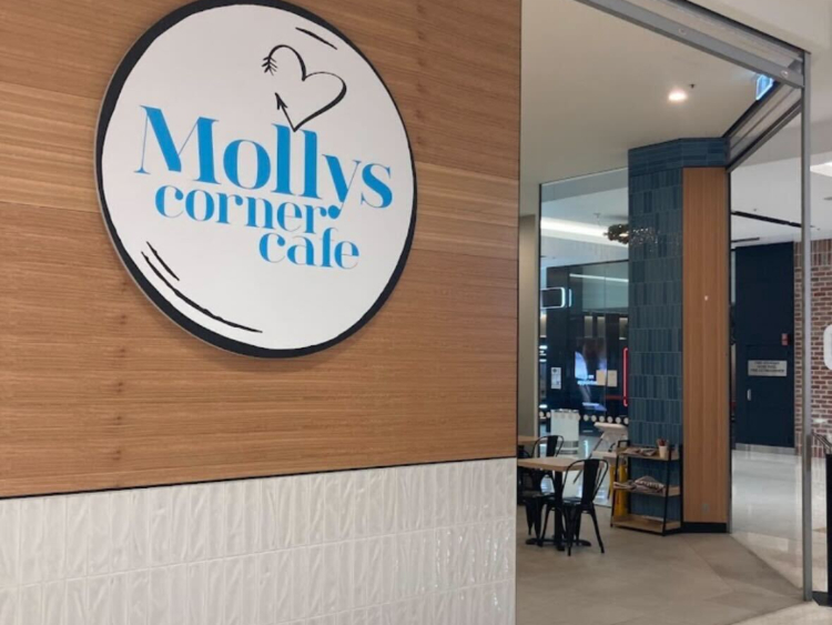 Molly's Corner Cafe slider image