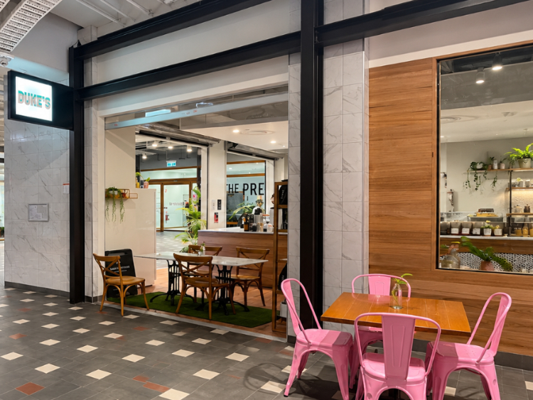 Duke's On Brunswick slider image