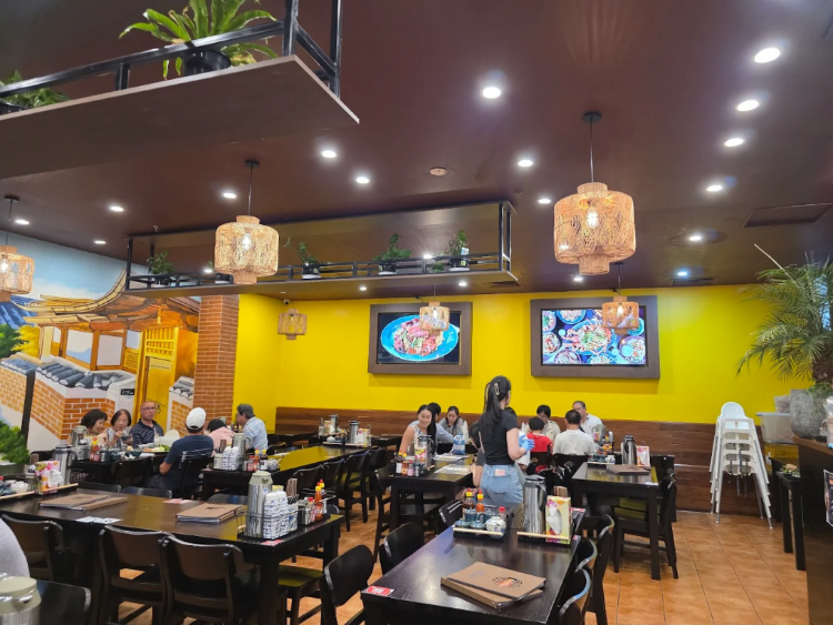 Co Zen Restaurant slider image