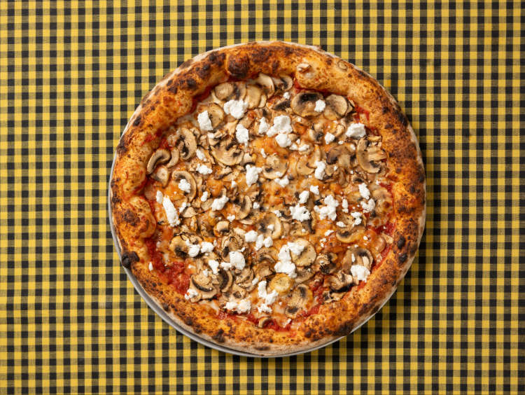 Pizza D'Oro slider image