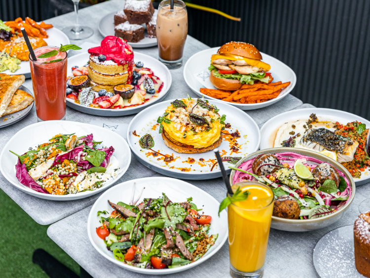 Silver Fox Cafe slider image