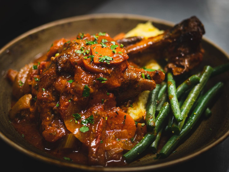 Saints Bar And Dine slider image