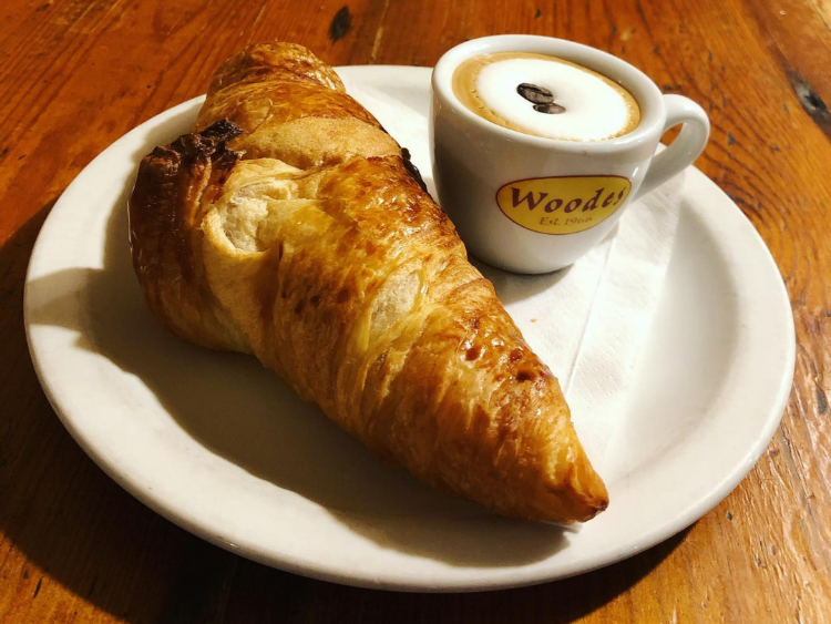 Woodes Cafe slider image